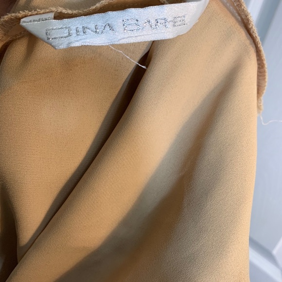 Dina Barel Soft Gold Tone Silk Flattering Dress - Picture 4 of 16